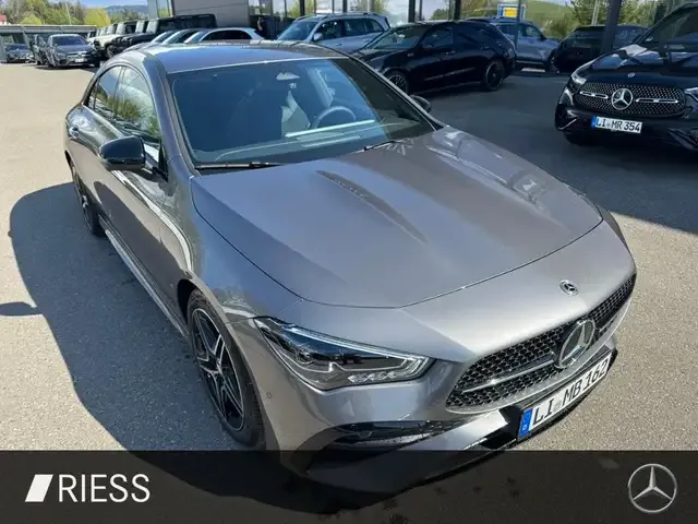 Mercedes-Benz CLA 180