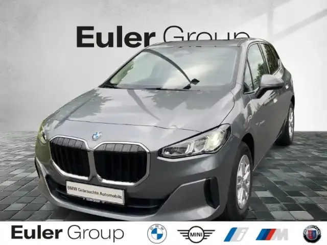 BMW 220