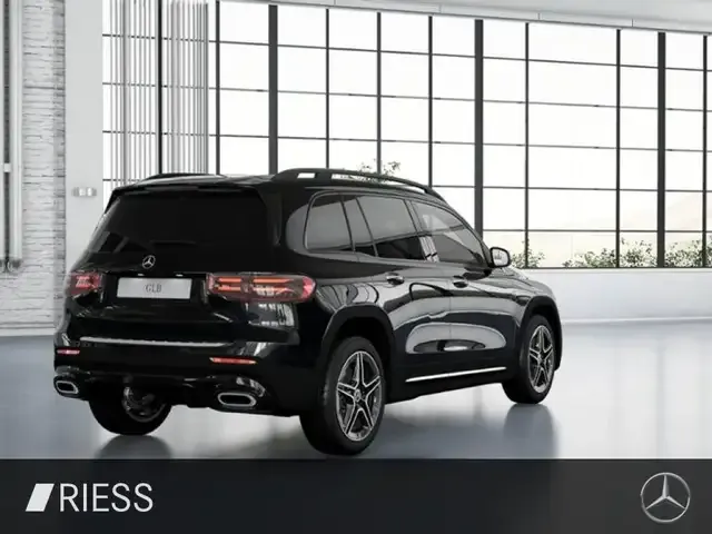 Mercedes-Benz GLB 220