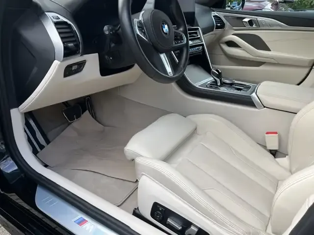 BMW 840