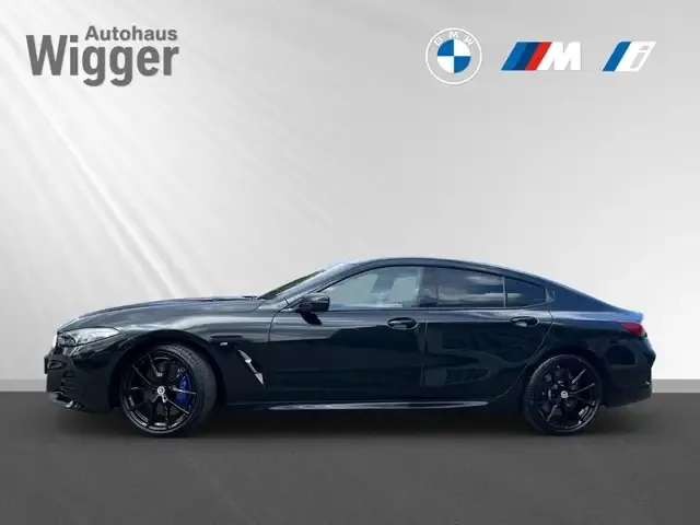 BMW 840