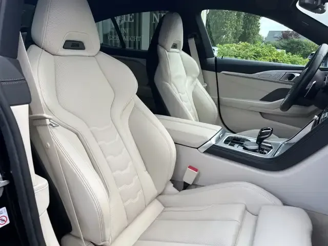 BMW 840