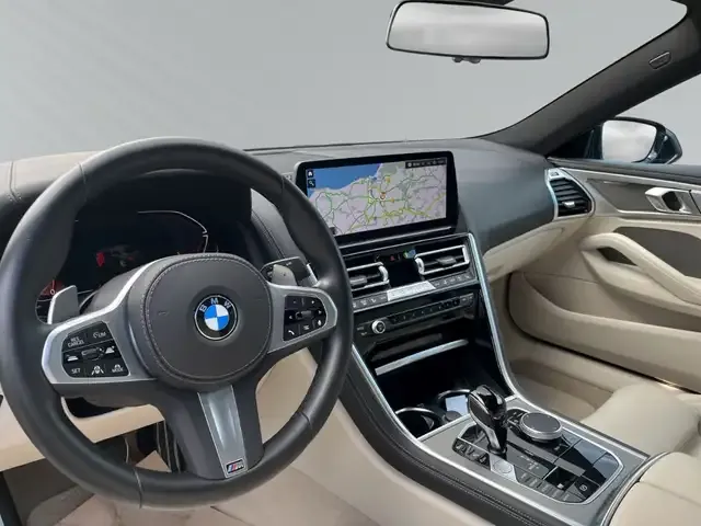 BMW 840