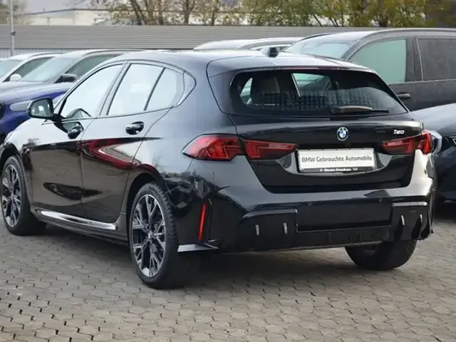 BMW 120