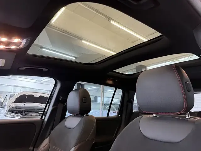Mercedes-Benz EQB 300