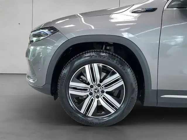 Mercedes-Benz EQA 250