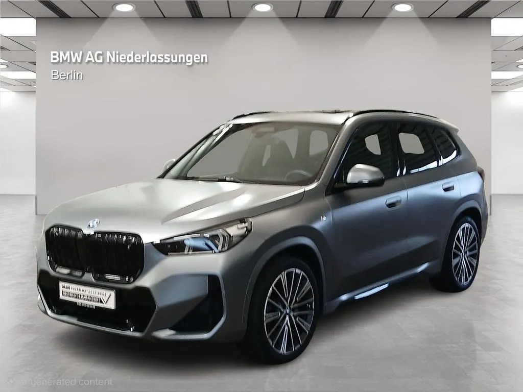 BMW iX1