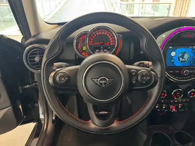 MINI One
