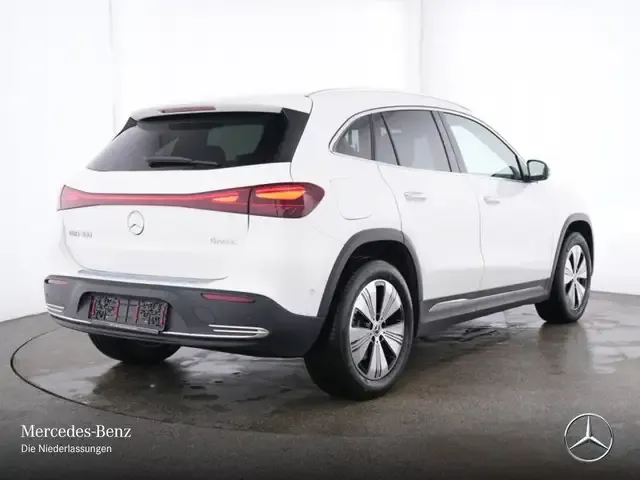 Mercedes-Benz EQA 300