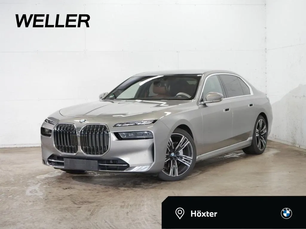 BMW 740