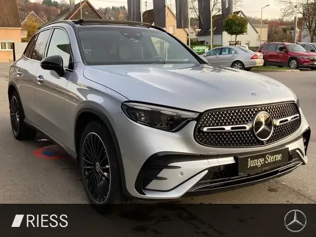Mercedes-Benz GLC 220