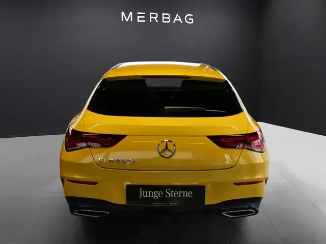 Mercedes-Benz CLA 250