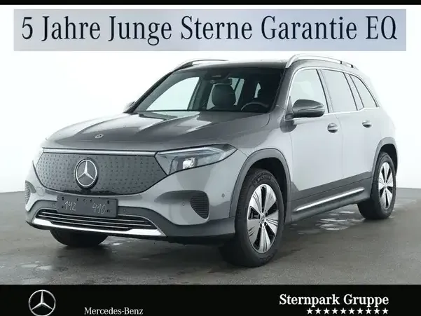 Mercedes-Benz EQB 250