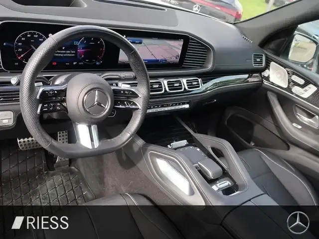 Mercedes-Benz GLS 450
