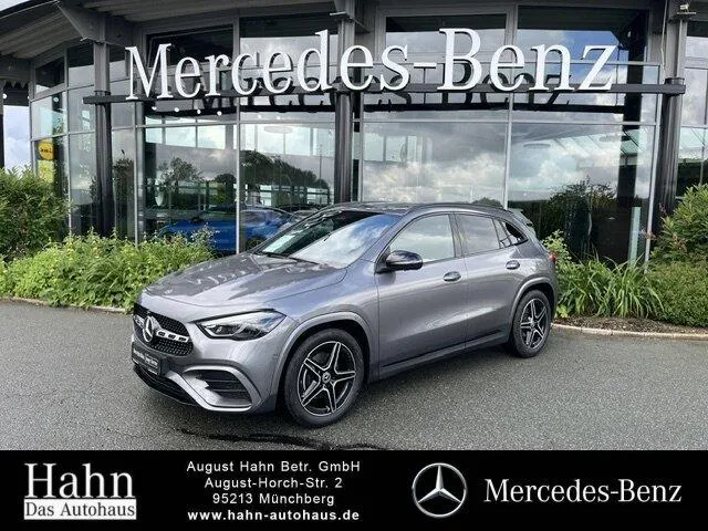 Mercedes-Benz GLA 200