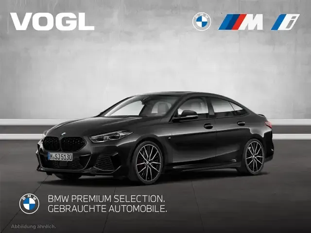 BMW 235