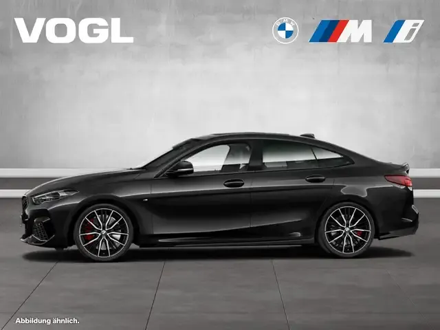 BMW 235
