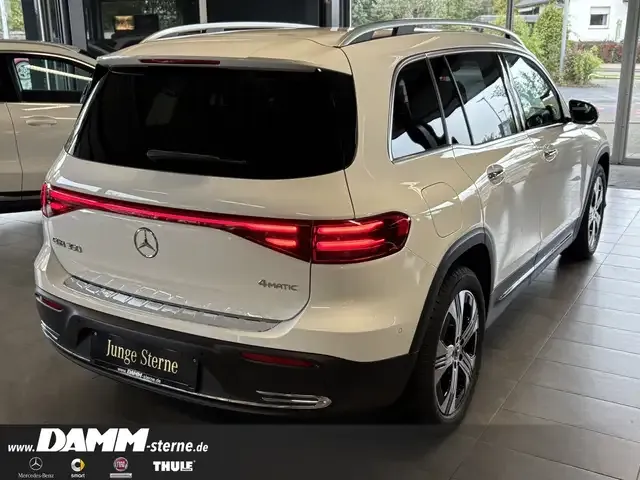 Mercedes-Benz EQB 350