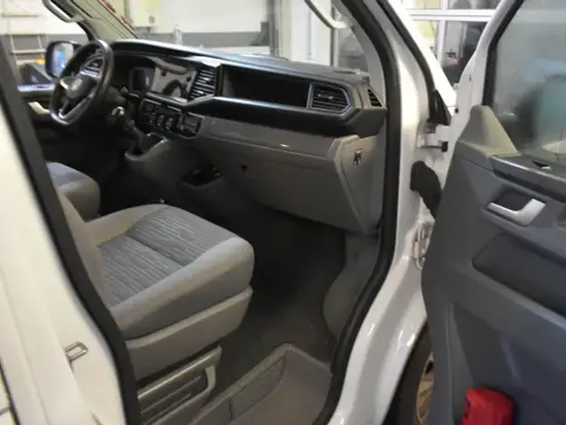Volkswagen T6 California