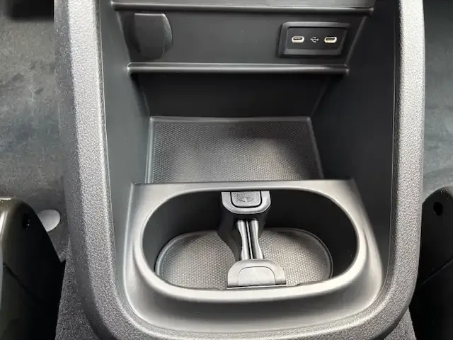 Mercedes-Benz V 220