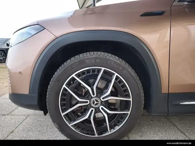 Mercedes-Benz EQB 250