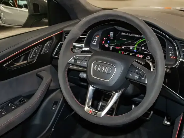 Audi RS Q8