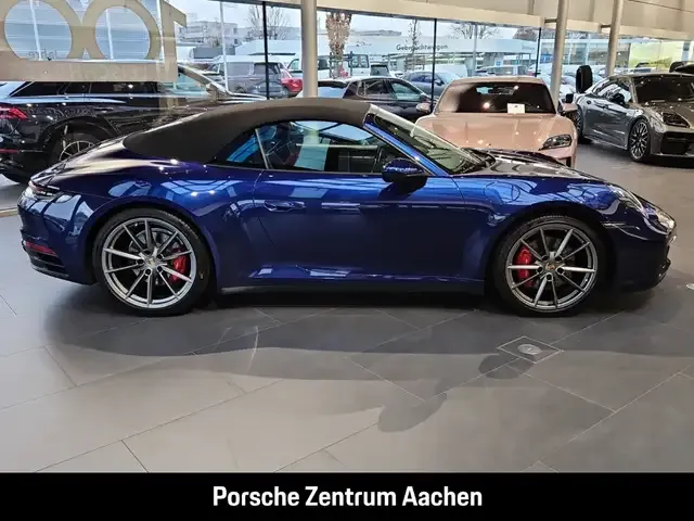 Porsche 992