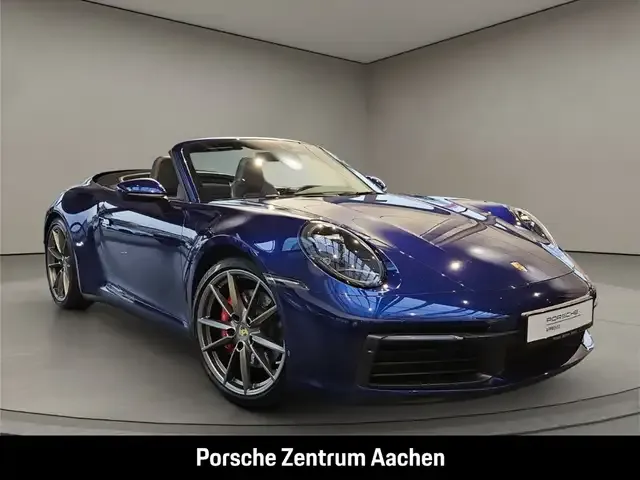 Porsche 992