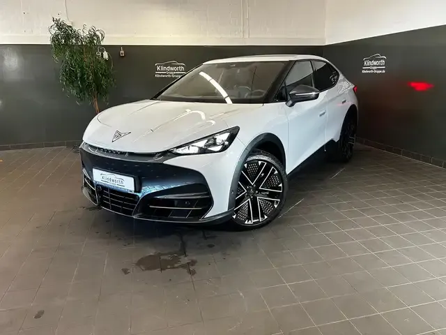 CUPRA Tavascan