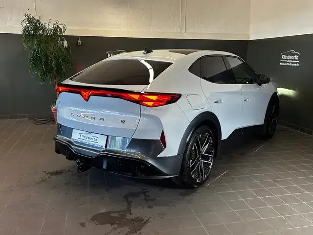 CUPRA Tavascan