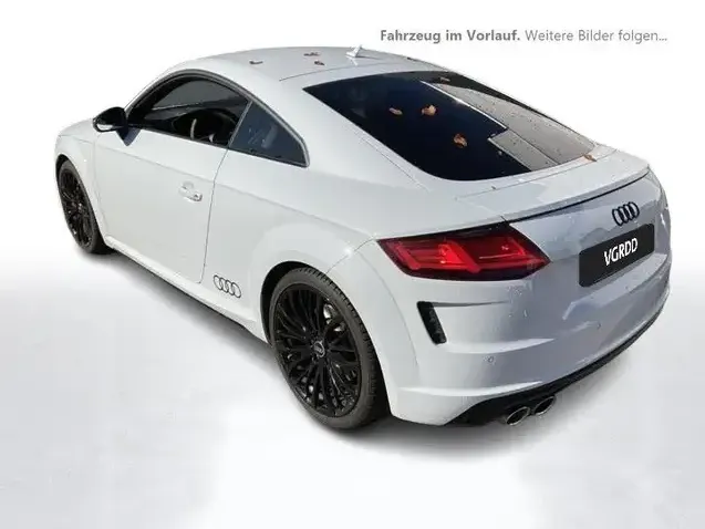 Audi TTS