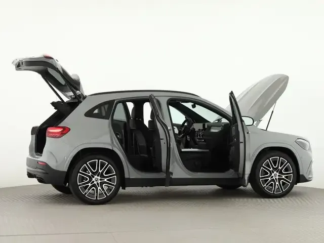 Mercedes-Benz GLA 200