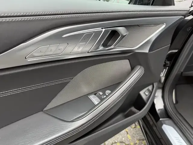 BMW M850