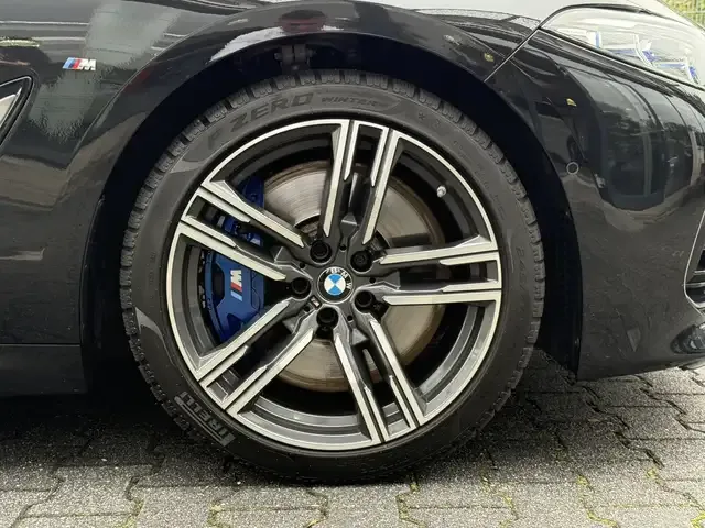 BMW M850