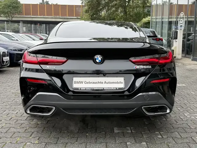 BMW M850