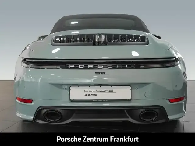 Porsche 992