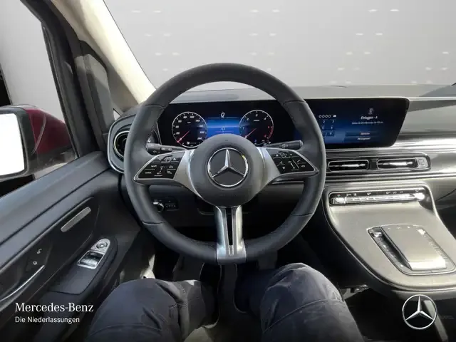 Mercedes-Benz V 250