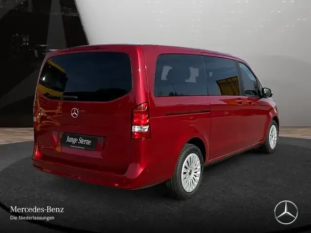 Mercedes-Benz V 250