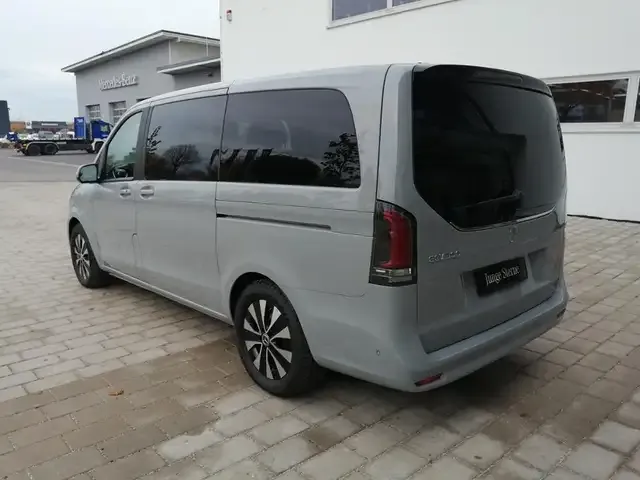 Mercedes-Benz EQV 300