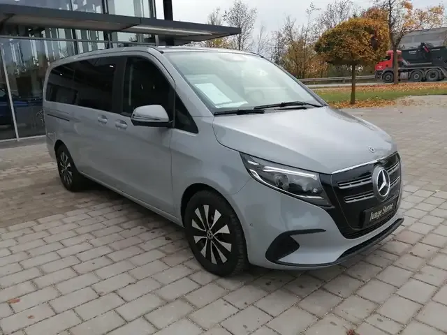 Mercedes-Benz EQV 300