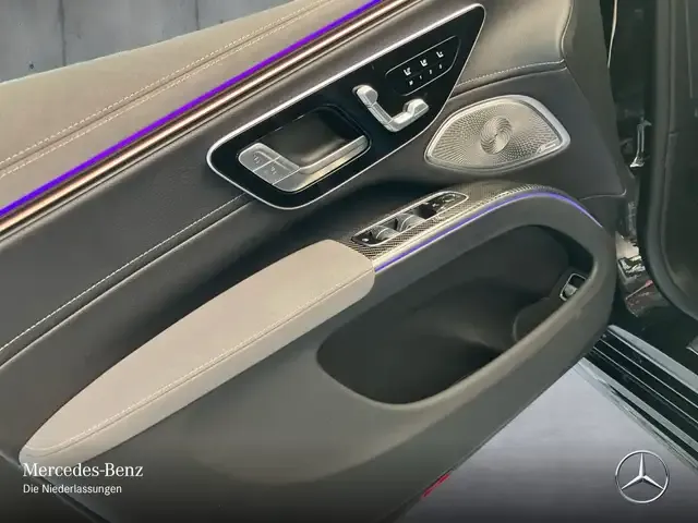 Mercedes-Benz EQS SUV