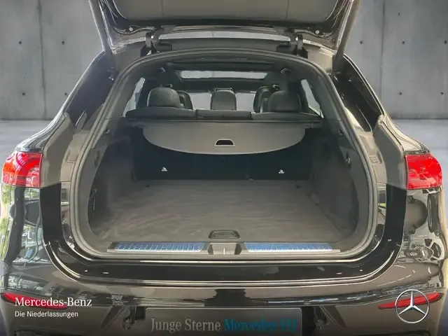 Mercedes-Benz EQS SUV