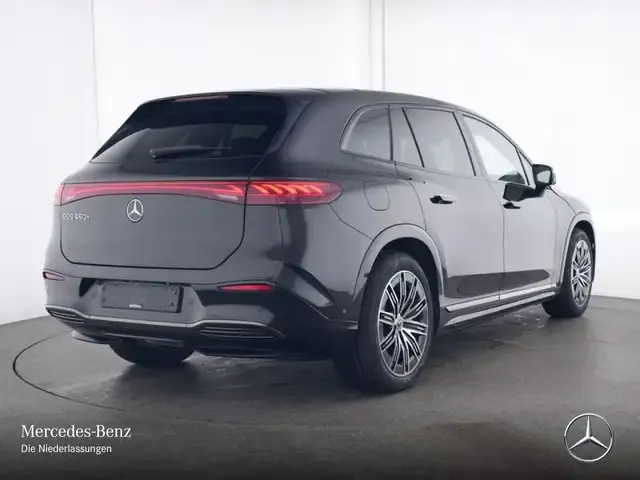 Mercedes-Benz EQS SUV