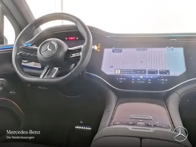 Mercedes-Benz EQS SUV