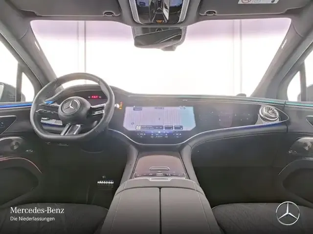 Mercedes-Benz EQS SUV