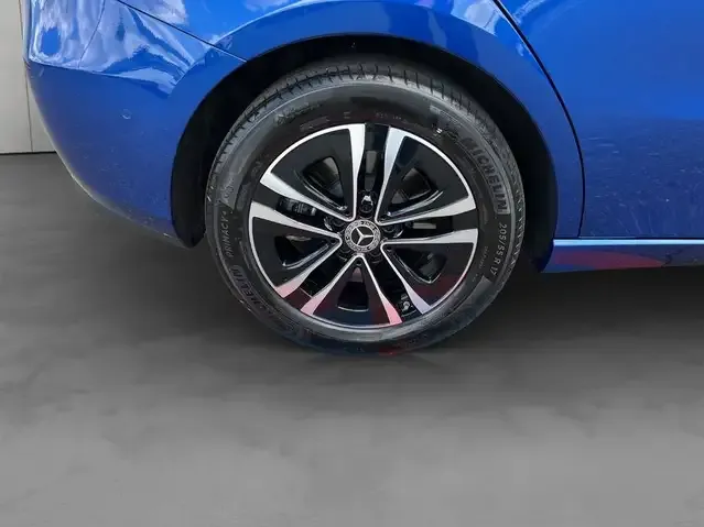 Mercedes-Benz B 250