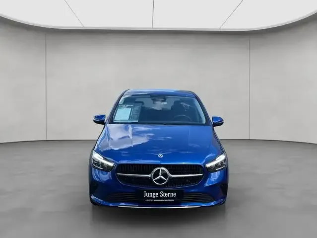Mercedes-Benz B 250