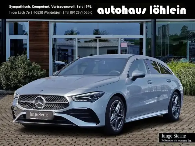 Mercedes-Benz CLA 220