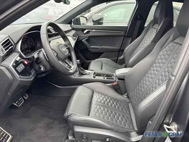 Audi RS Q3