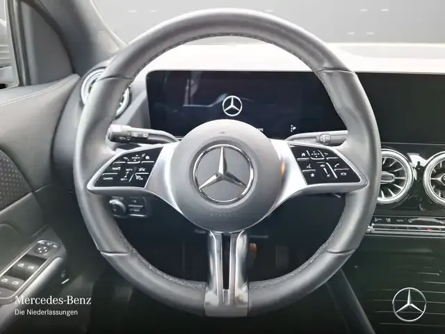 Mercedes-Benz EQA 350